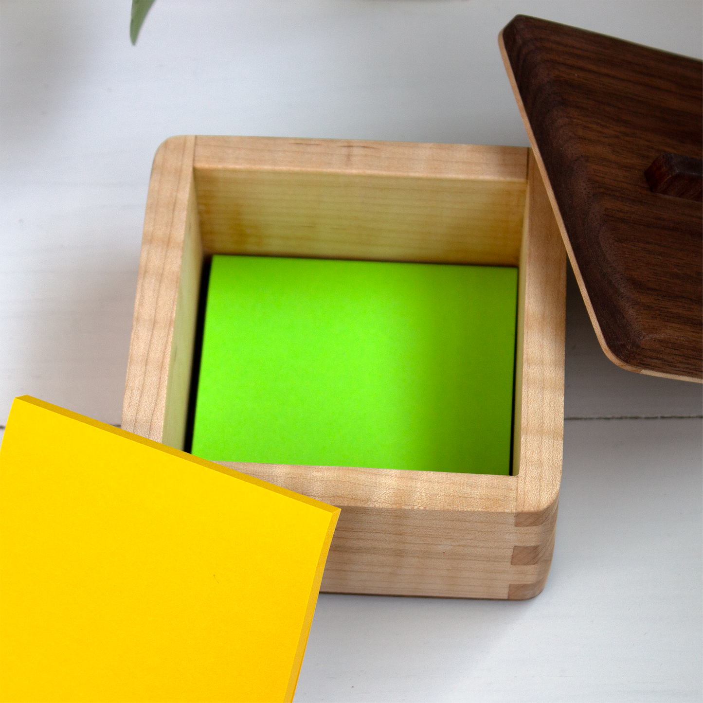 Desktop Organizer & Sticky Note Holder