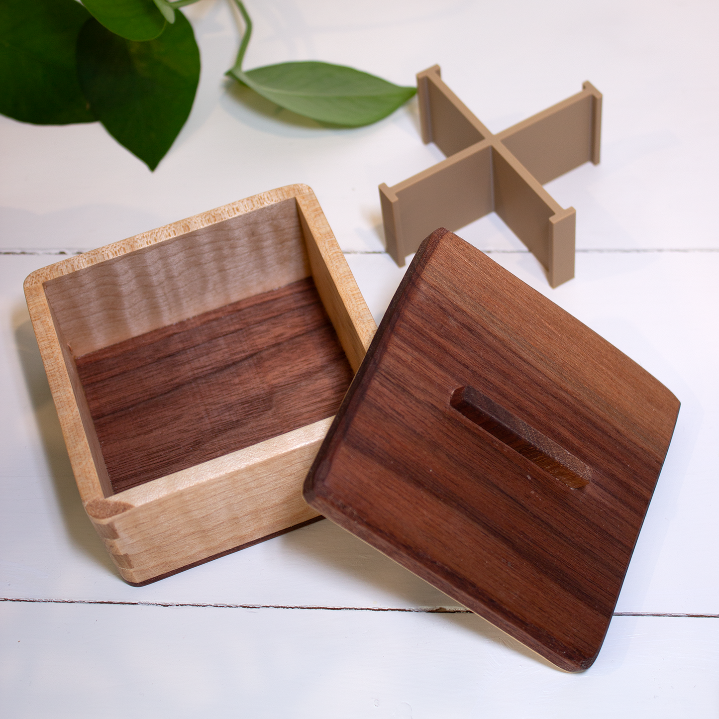 Desktop Organizer & Sticky Note Holder