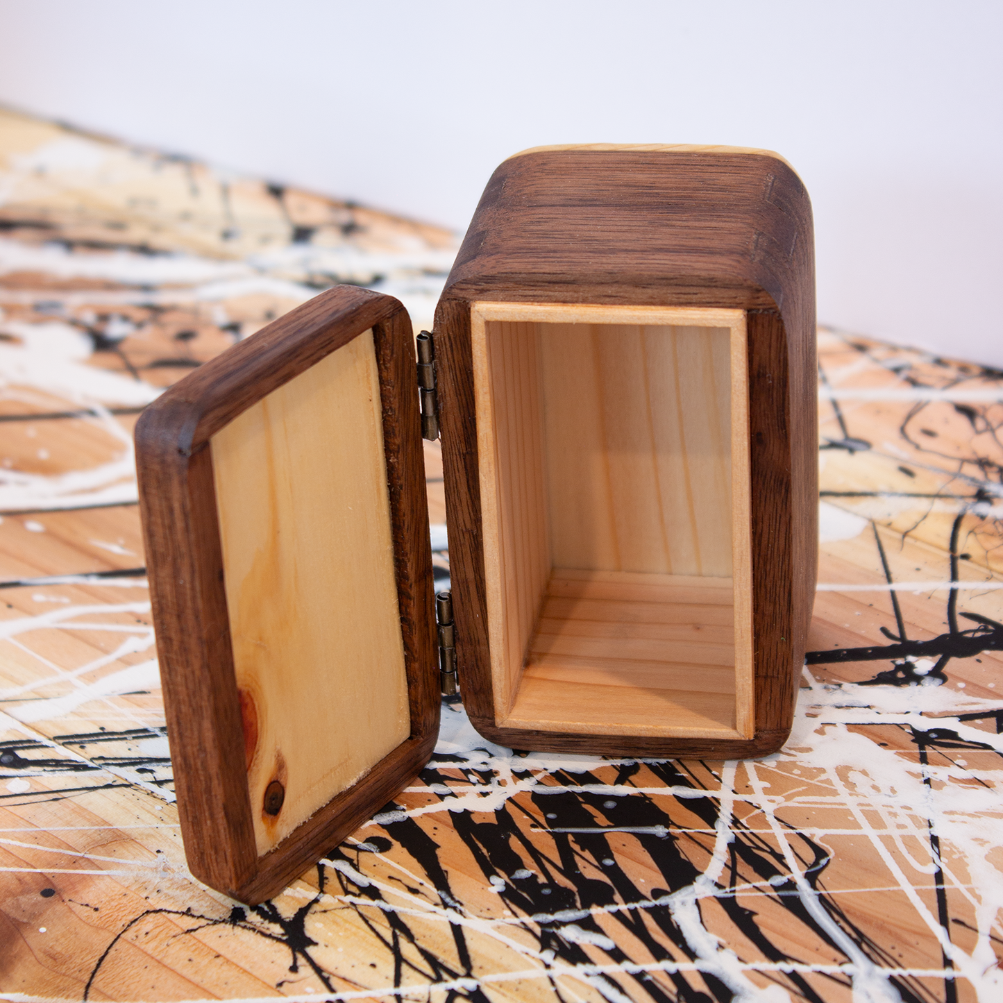 Potpourri Holder with Natural Diffusers