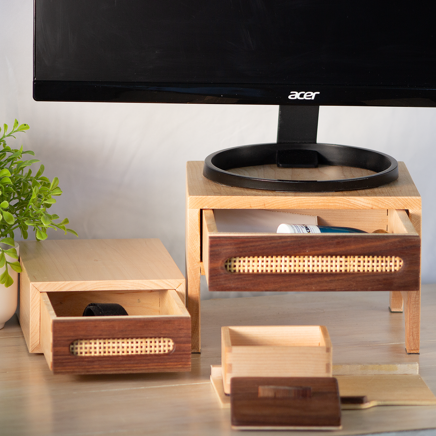 Office Desk Accessories Set (3-piece): Desktop Organization and Decor